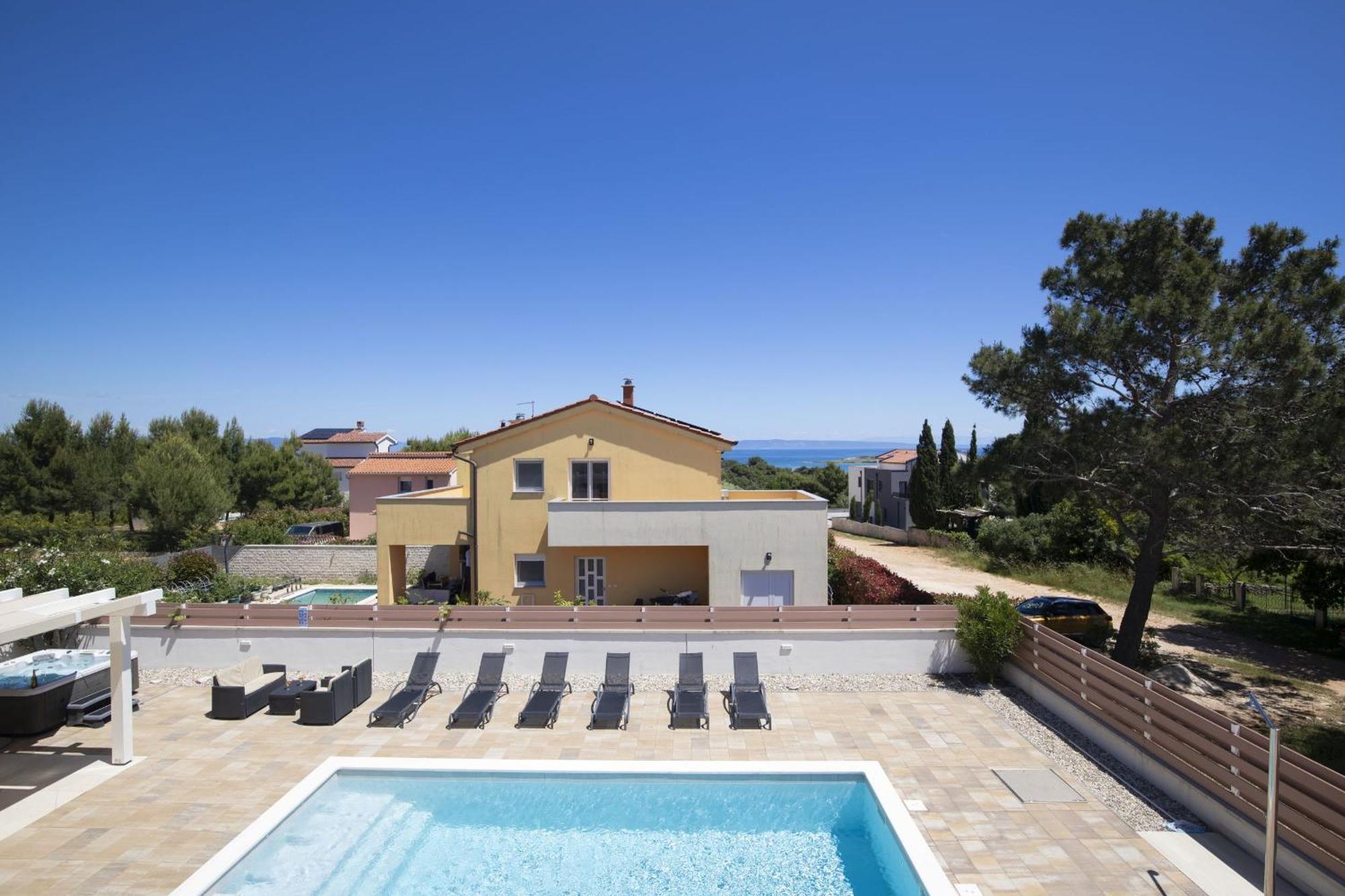Villa Olivia - New And Modern House With Pool, Souna, Jacuzzi & Playground, Liznjan - Istra Екстер'єр фото