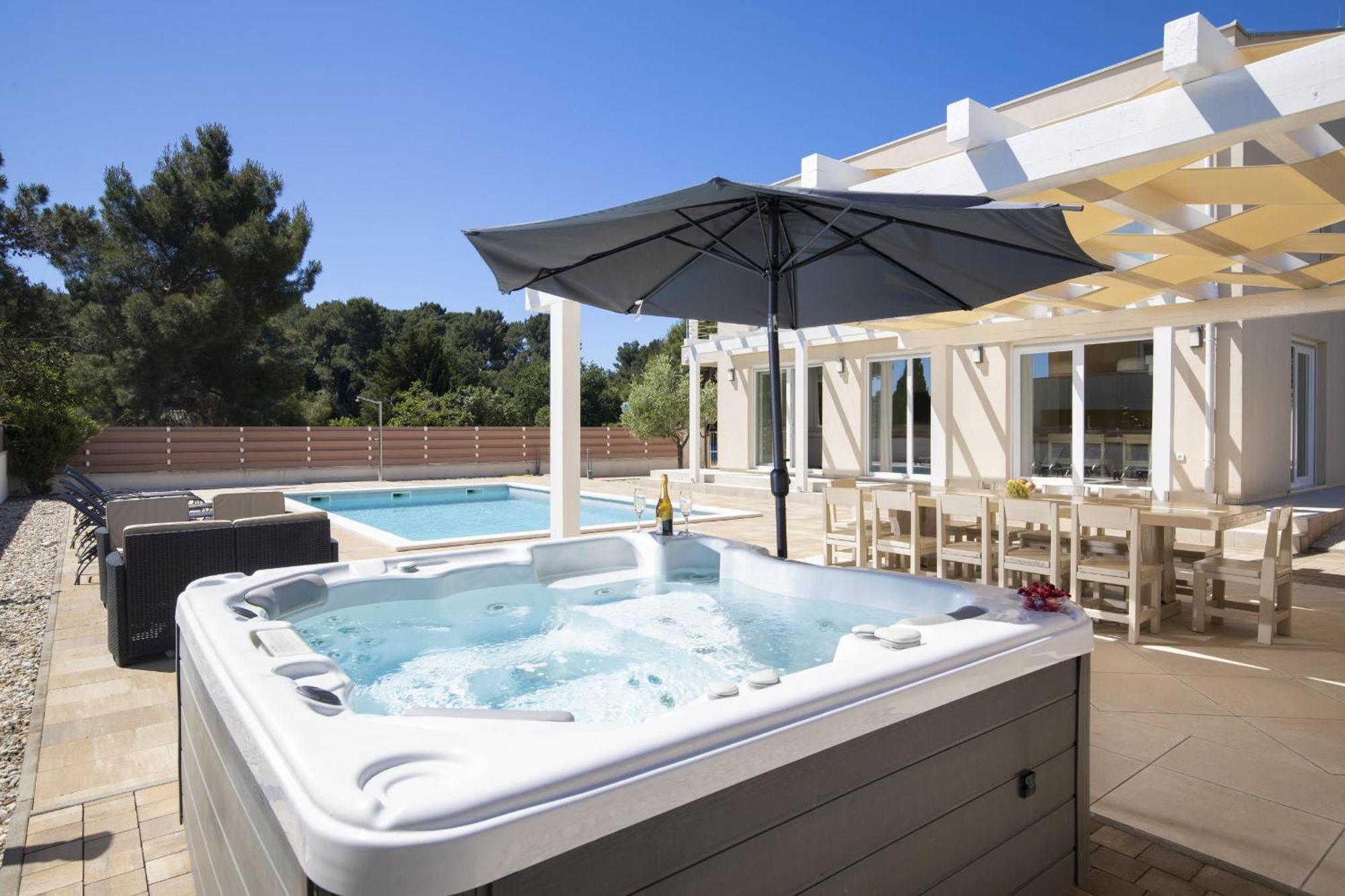 Villa Olivia - New And Modern House With Pool, Souna, Jacuzzi & Playground, Liznjan - Istra Екстер'єр фото